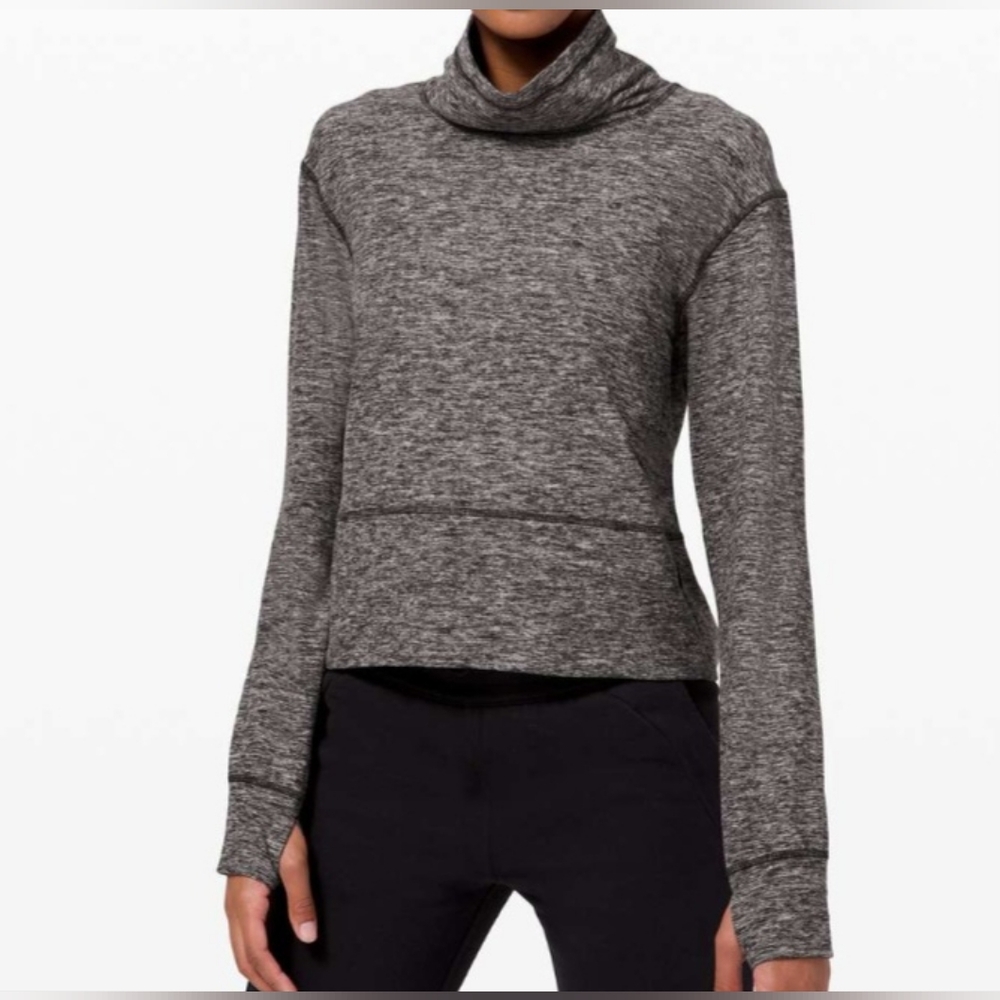 Lululemon Ready to Rulu Fleece Pullover in Heathered Black Sz 6 W3DTYS